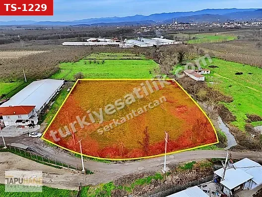TAPUHANE'DEN SİVRİTEPEDE SATILIK 5700 M2 SATILIK ARSA