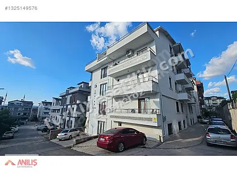 Başiskele Barbaros'ta Satılık Lüks 3+1 Ters Dubleks Daire