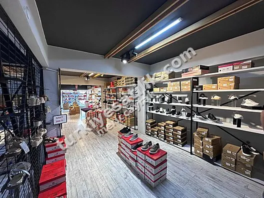 MERİÇ ÇAYRAK'TAN ÇARŞI MERKEZİNDE 140 M2 SATILIK KÖŞE DÜKKAN