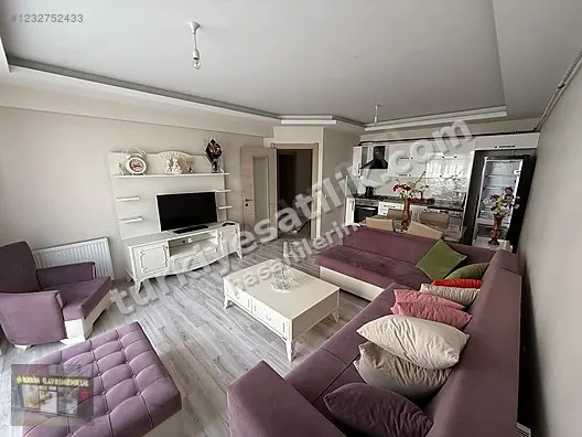 İLERİN GAYRİMENKUL' den EŞYALI KİRALIK 1+1 DAİRE